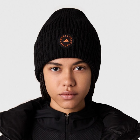 Stella McCartney Accessories - NWT Adidas By Stella McCartney Black Ribbed Knit Beanie with Orange Logo